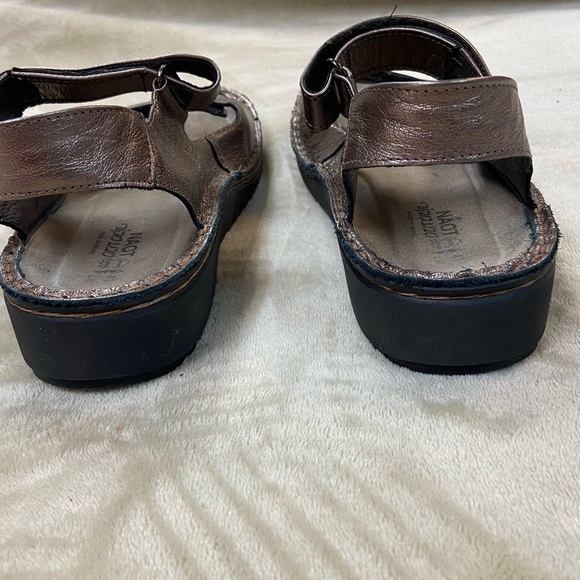 NAOT Hook and Loop Sandals size 41 - Picture 9 of 11
